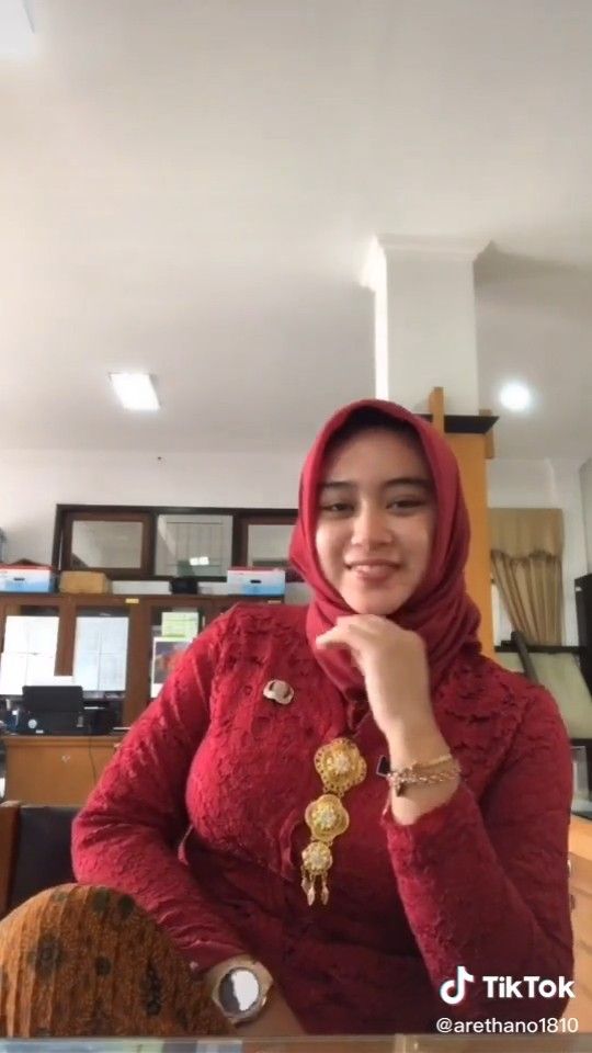 Top 5 News Tiktok Guru viral SMP di ganyang Viral Videos Of All Time new 2025
