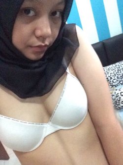 Indo Viral SMP Viral Terbaru Indo 2025 Bunga Dara Muda Ukhti Yang Masih Horeg dan Bogem Jadi Pusat Perhatian Top 10 Global Trending